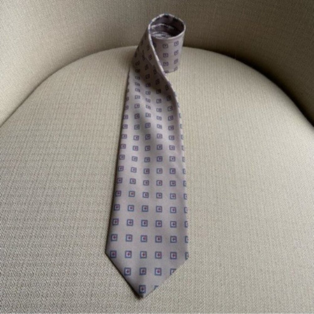 Vintage Geometric Pattern Tie.